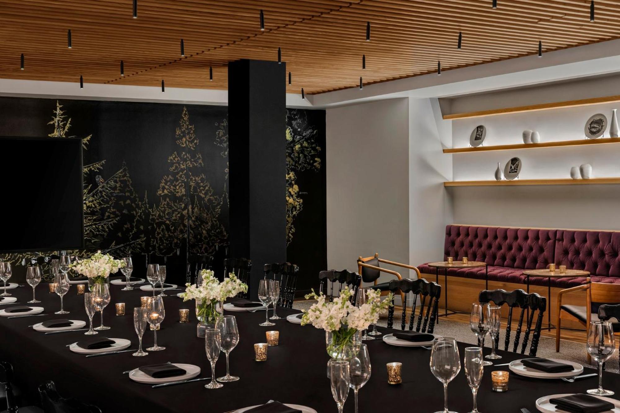 Kimpton Palladian Hotel By Ihg Seattle Extérieur photo